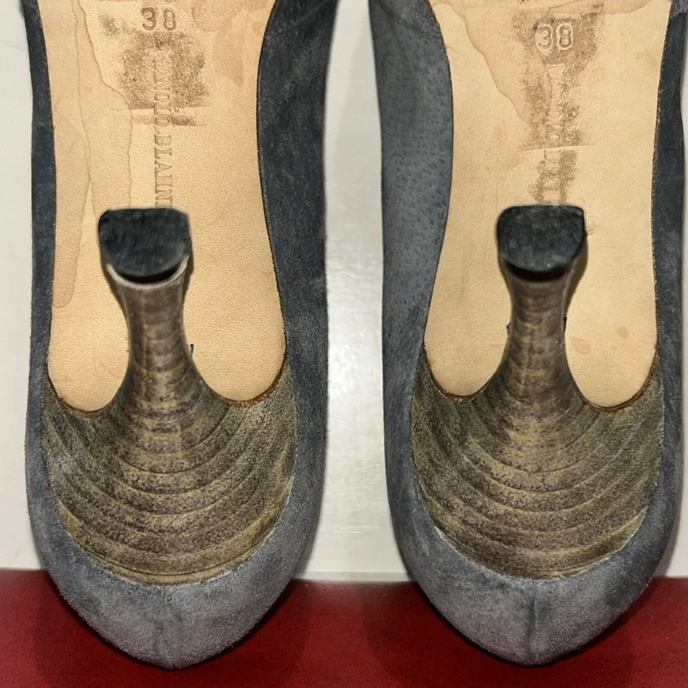 Vintage Gray Suede Leather Manolo Blahnik High Heels size 38